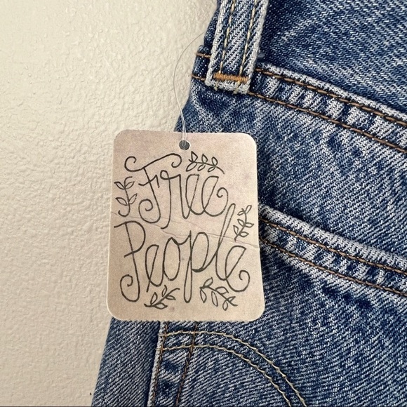 Levi’s 501 Distressed Skinny Jeans Old Hangouts NWT Free People - Picture 4 of 6